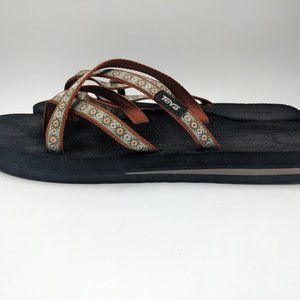 Teva Women's 10 Olowahu Sandal Brown Floral